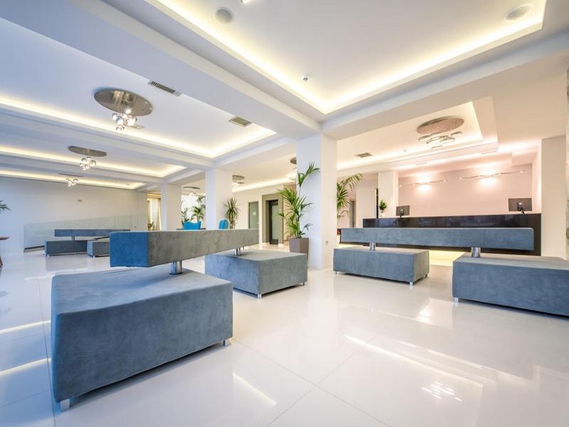 Mediterranee Hotel Plános Zewnętrze zdjęcie