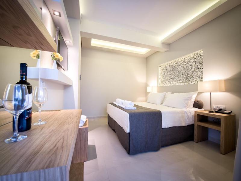 Mediterranee Hotel Plános Zewnętrze zdjęcie