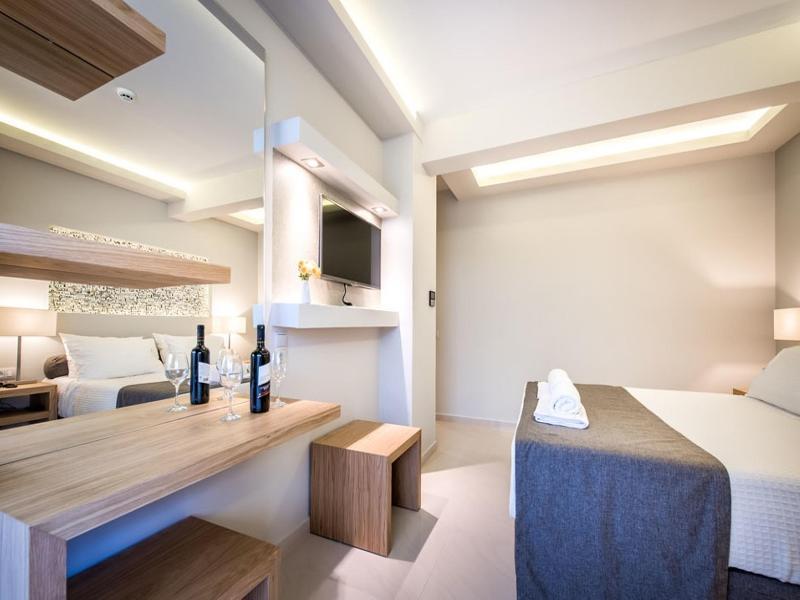 Mediterranee Hotel Plános Zewnętrze zdjęcie